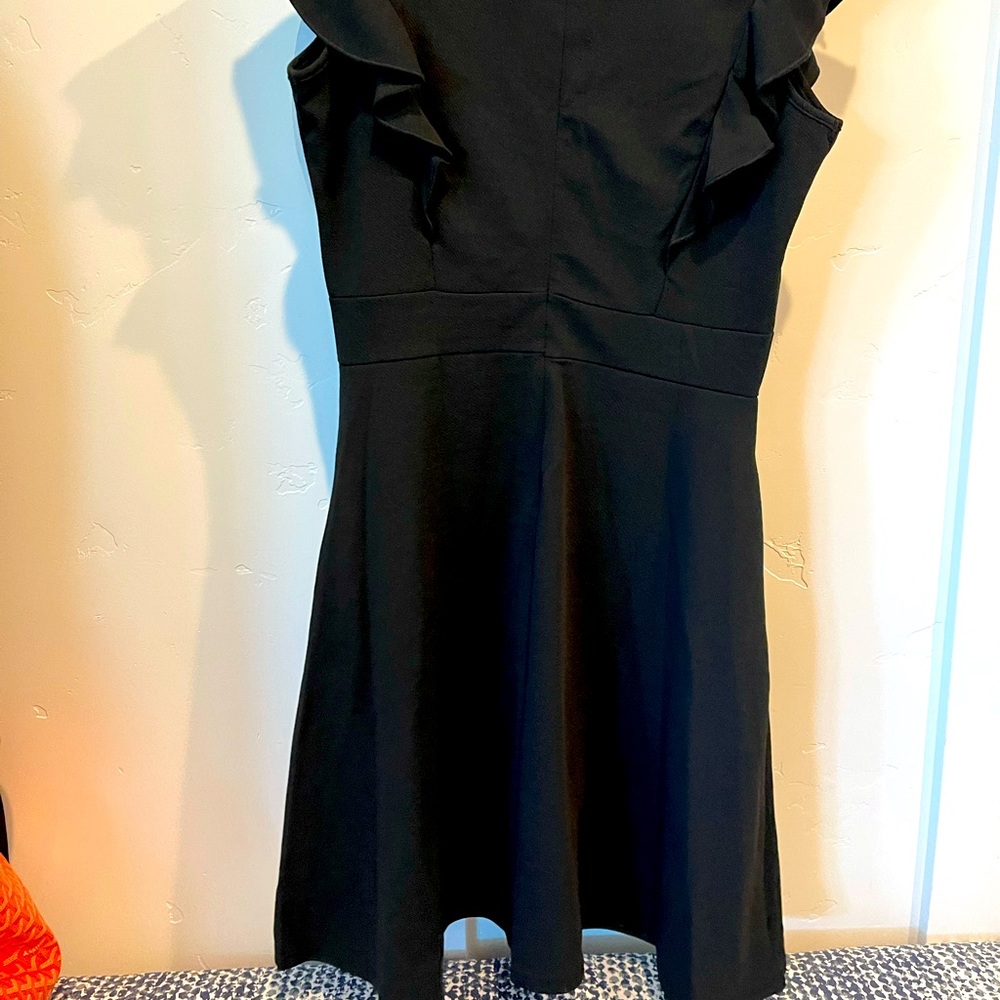 Size L Black dress